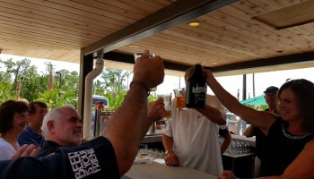 Team Pepin and Dana Young pour the first 64 oz Growler in Florida